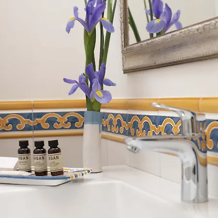 - Costa Incantata * Amalfi